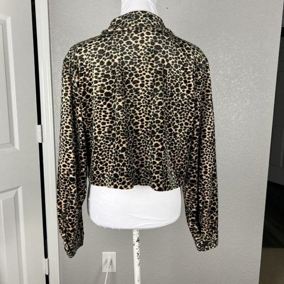 Vtg F.L. Malik Size L Cropped Leopard Mismatched Button Faux Fur Jacket - Picture 3 of 10